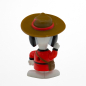 Preview: Snoopy Sammlerfigur Canada (Peanuts) – Kunststofffigur hinten, rotes Outfit, brauner Hut
