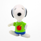 Preview: Snoopy Sammlerfigur „Malaysien“ (Peanuts) aus Kunststoff – Frontansicht