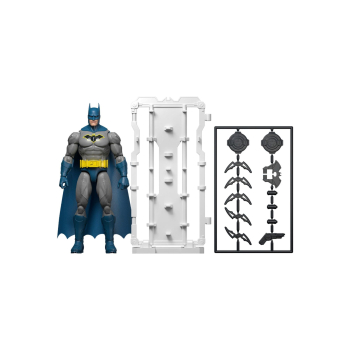 Lieferumfang der Batman Actioinfigur inklusive Waffen und Batterang