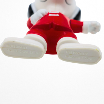 Detailansicht einer Snoopy Porzellanfigur als Sammlerstück