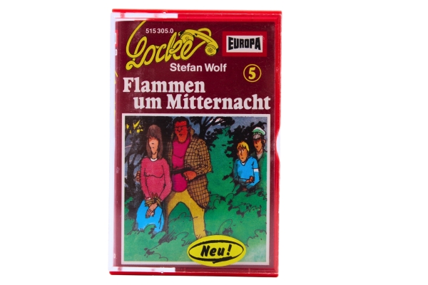 Tom und Locke Flammen um Mitternacht von Stefan Wolf