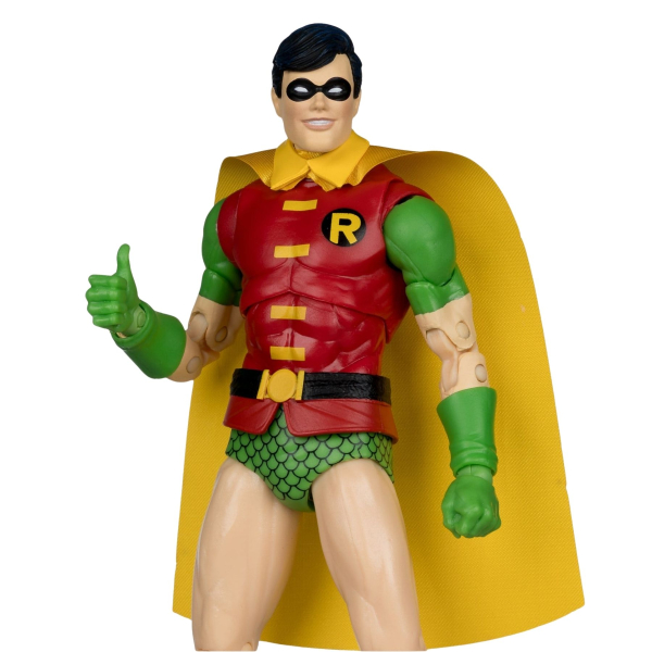 Actionfigur von Robin im klassischen rot-grün-gelben Kostüm mit gelbem Umhang und schwarzer Augenmaske, linke Hand zum Daumen-hoch-Zeichen erhoben.